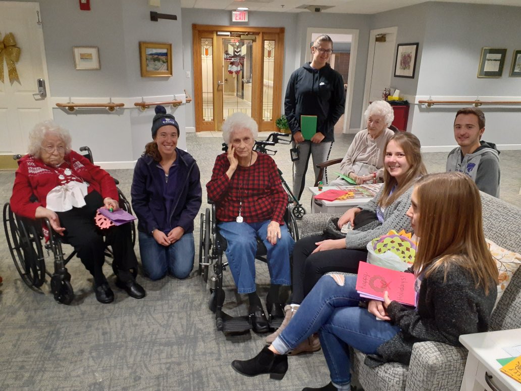 Kstateprehealth's tweet photo. Pre Pharmacy Club spreading holiday cheer at Meadowlark Hills! https://t.co/WrIcWXA4rf