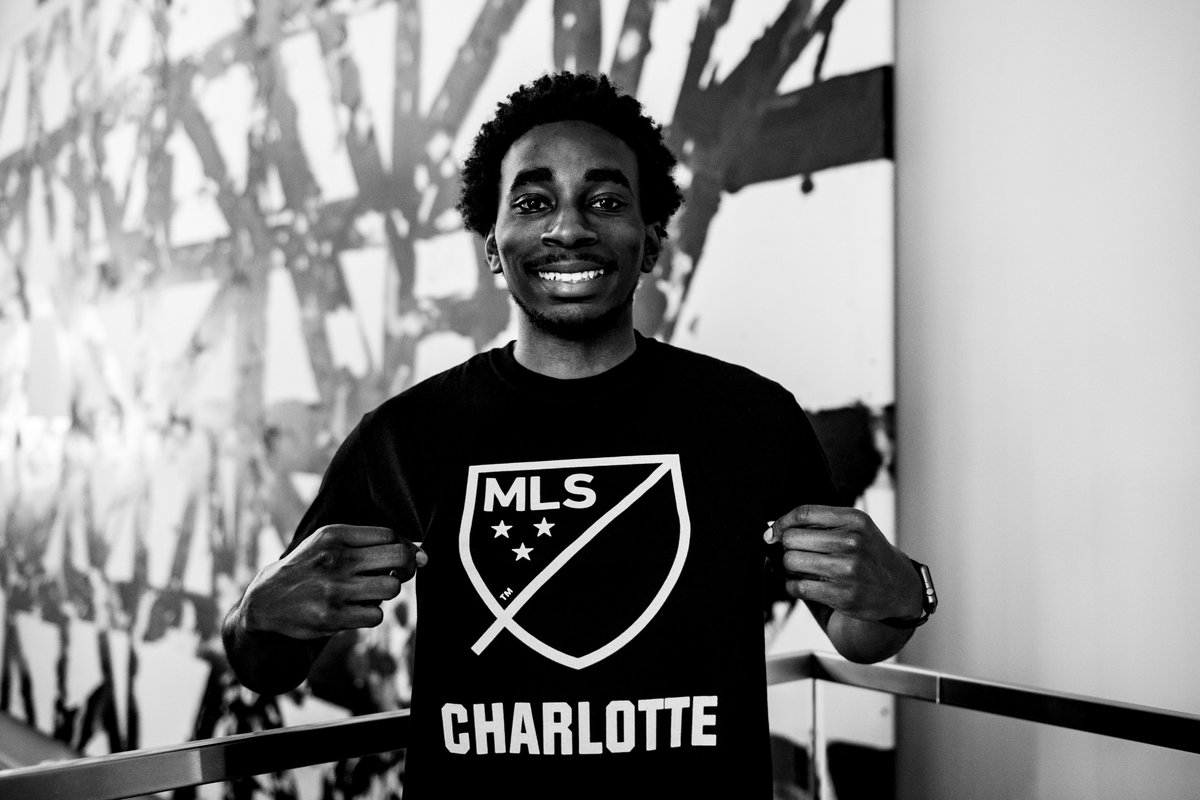 CharlotteFC's tweet image. Retweet this for a chance to score one of our shirts!

We'll pick 5 people by 5 PM ⚽️

#CharlotteMLS2021