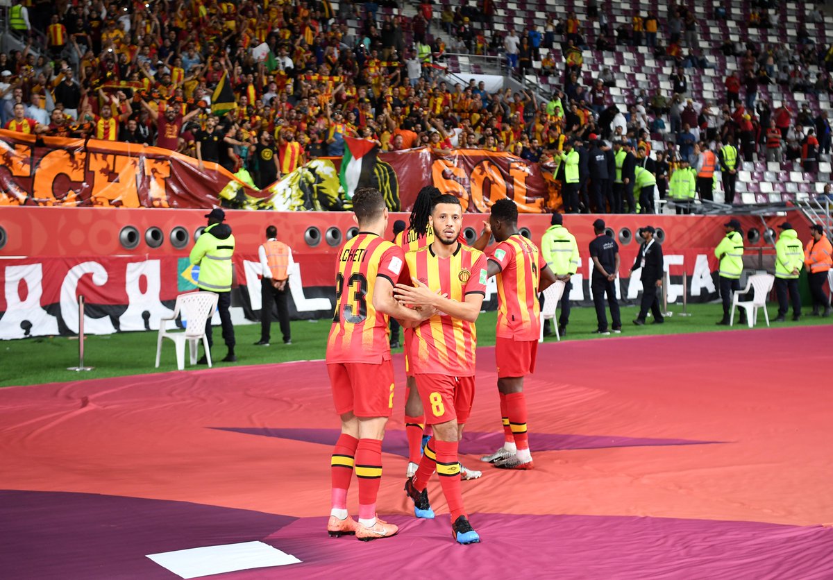 AlexCizmic's tweet photo. 🇹🇳 5° posto per l'Espérance di Tunisi. 

🌍 6-2 all'Al-Sadd di Xavi, maggior vittoria per una africana al Mondiale per Club. Espérance anche unica squadra nella storia del #FIFAClubWorldCup a segnare 6 gol.

⚽️ Tripletta per Elhouni 🇱🇾, 1° africano a riuscirci.

@AfricanoCalcio https://t.co/ELEEDLN3DV