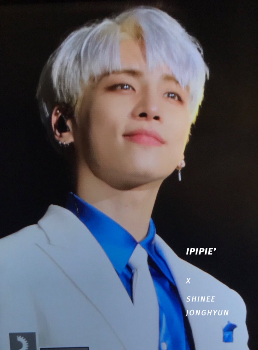SHINee_Irie's tweet photo. @winterjonghyun @jjongkisses "beautiful human being will not be forgotten"

i love you Jonghyun and I will always will.

we missed you dearly https://t.co/nsHAhEYq6S