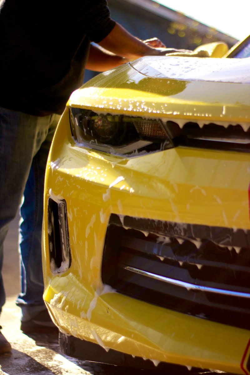 AAMDetailing's tweet photo. A good wax always keeps your paint shinning and healthy! Keep the cracks out and that fading the sun causes! Schedule your detail with us on our website! https://t.co/PMTpuc7GZg https://t.co/9s61QJa0jU