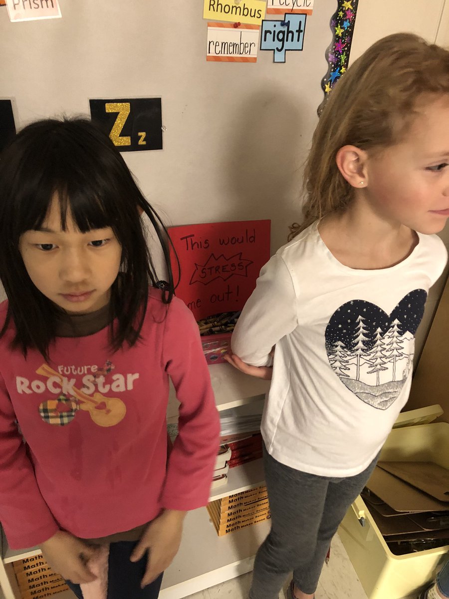 MrsDorsey_ocsb's tweet photo. After @Patriciaocsb read us #HeyWarrior we talked about different scenarios that wouldn’t bother us 🟩- scenarios that would bother us 🟨- and scenarios that would stress us out🟥! #Anxiety #ocsbSEL #StressManagement https://t.co/5IUG8pzEbT