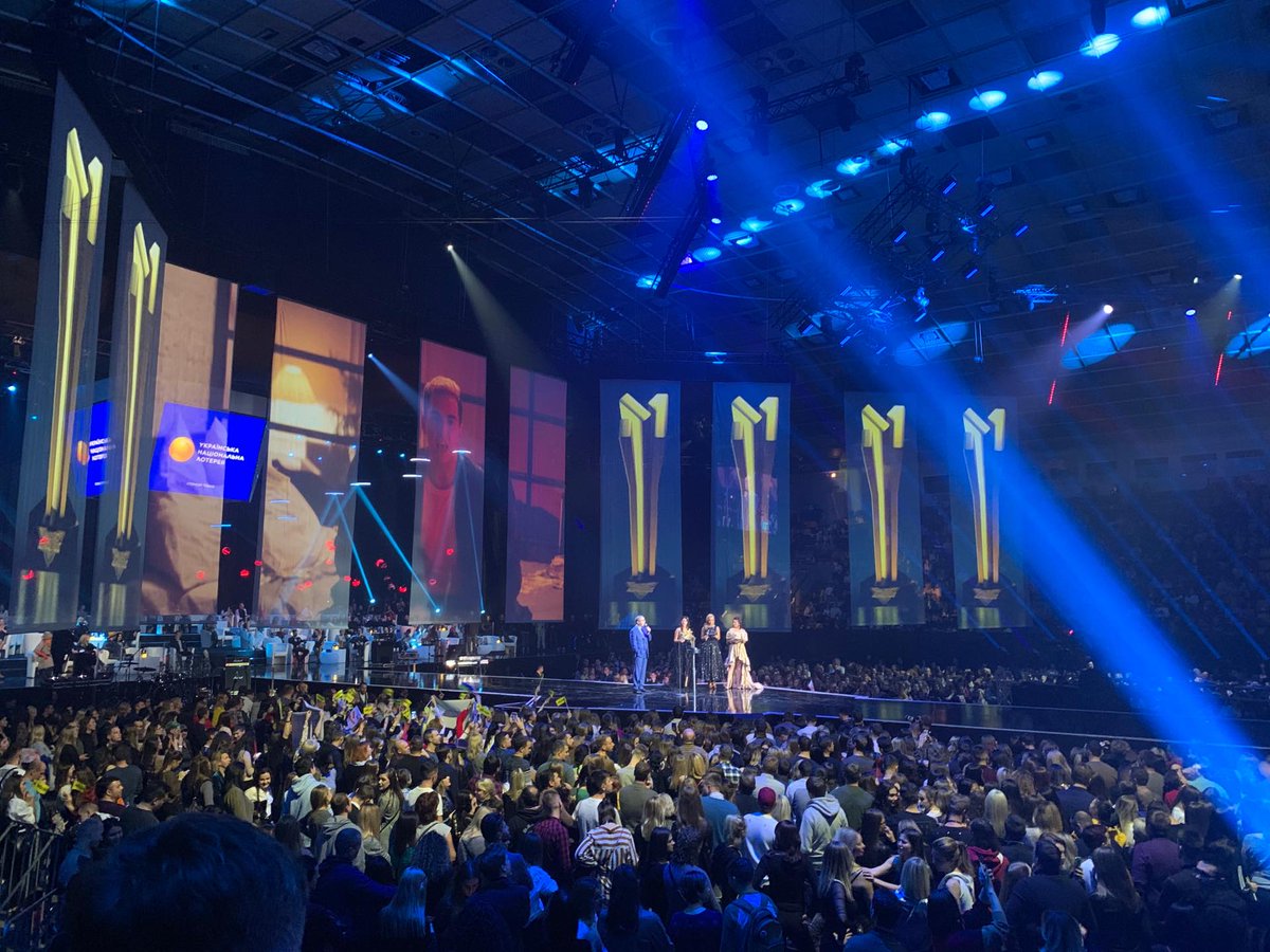 Powersoft_Japan's tweet photo. The mighty X8 powering the fifth edition of the M1 Music Awards in Ukraine.
#Powersoft #LiveSound #DrivingHumanAudioExperience #MagAudio #M1MA https://t.co/VGdduc2ofx