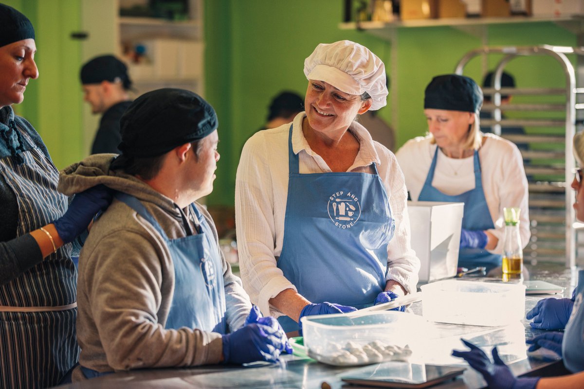 UnLtd's tweet photo. Insightful #GE2019 analysis from @PioneersPost, featuring comment from Policy Lead @kevinarmstrong and Director of Partnerships & Influence @NASBM69
What does Boris Johnson's new government mean for UK social enterprise? #SocEnt #UntapSolutions
https://t.co/lKzPt2Go3P https://t.co/4w87AC1reL