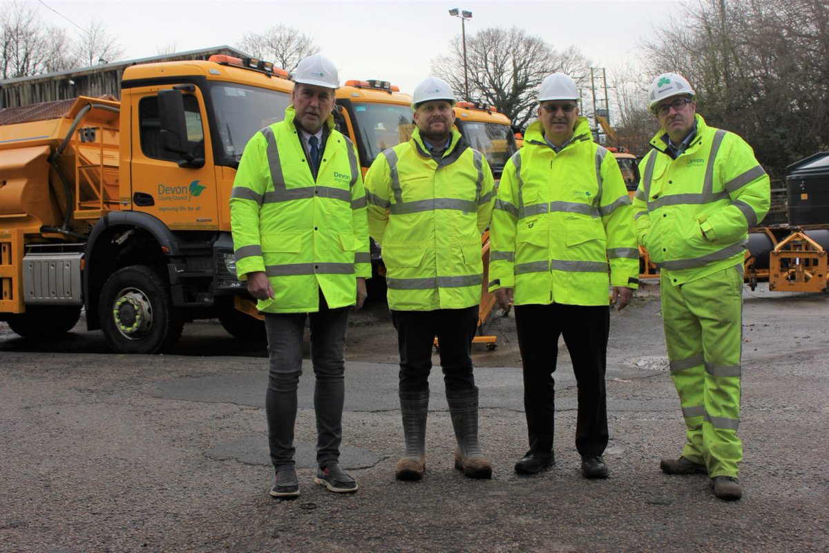 DevonCC's tweet photo. Around 3,000 tonnes of salt have been used on Devon’s roads so far this winter and our highways teams are ready if temperatures plummet throughout the rest of the season  https://t.co/lge8hUvo6u   &amp; @StuartHughescc  explains more  https://t.co/YmqZPenXru  #DevonWinter @DevonAlert https://t.co/xH3wB7dfTe