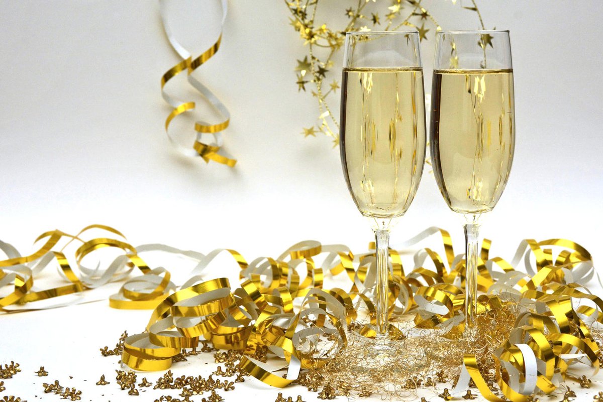Have you given any thought to New Years Eve? Consider spending it with us in Granite with a complimentary glass of champagne!