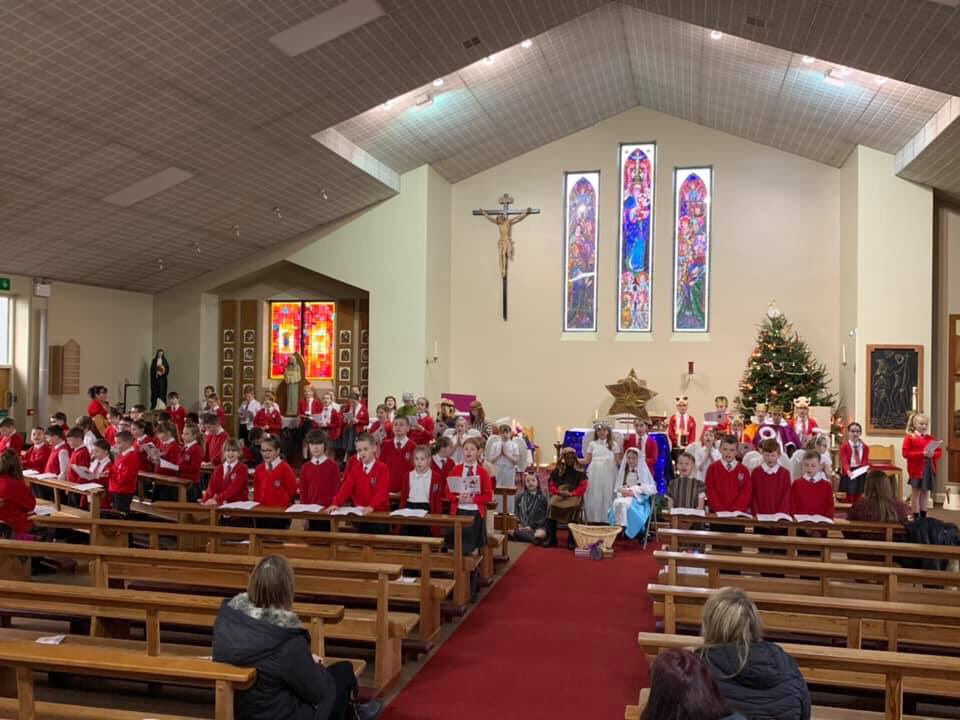 GbnAllSaints's tweet photo. Christingle 2019 https://t.co/tlMvEcjH3g