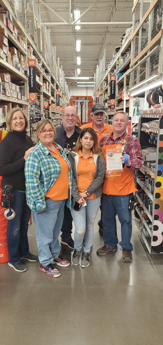 Thanks to Kirk for his partnership. His dedication to driving standards helps the MET team deliver quality when servicing D27. <a href="/gullatt_hd/">Wesley.Gullatt-HD</a> <a href="/BLambert1414/">BLamb</a> <a href="/LewisHom/">Jimmy Lewis</a> @AmberD___ <a href="/olson_nigel/">Nigel Olson</a>