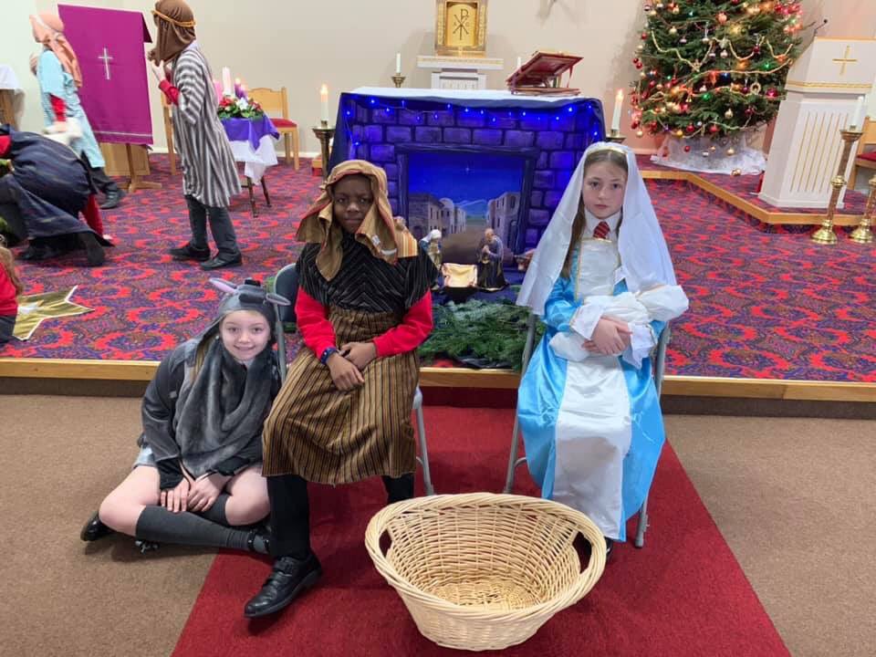 GbnAllSaints's tweet photo. Christingle 2019 https://t.co/FQ77EO9xgc