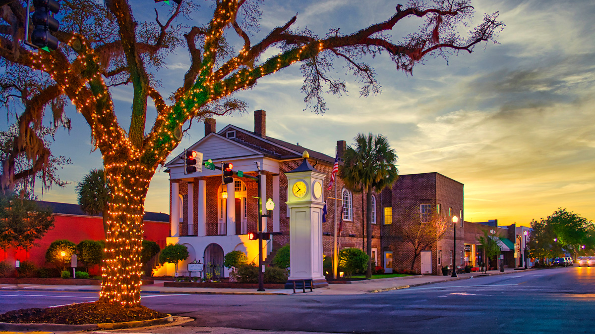 OnTheBeachMag's tweet photo. Beautiful Conway, SC
#conway
#downtownconwayalive https://t.co/444VahCPn0
