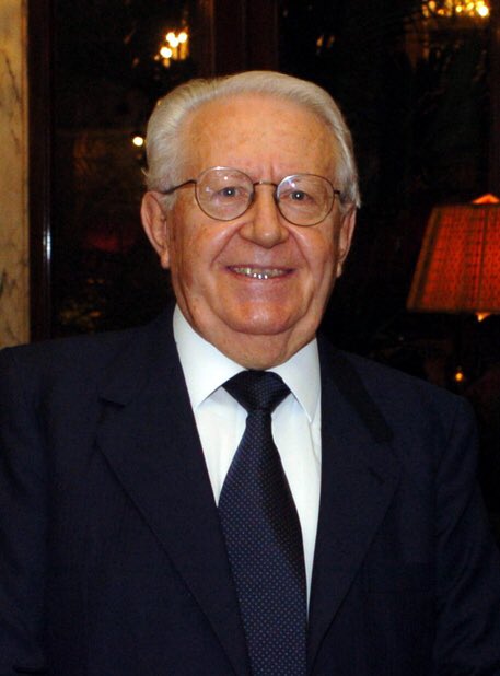 O nostro indimenticabile Presidente Zamberletti,

Federico, Laura, Claudio, Francesco e Giuseppe, Ti mandano il più affettuoso degli auguri per il
Tuo compleanno.

Ovunque Tu sia, cioè nel nostro cuore.

<a href="/DPCgov/">Dipartimento Protezione Civile</a>