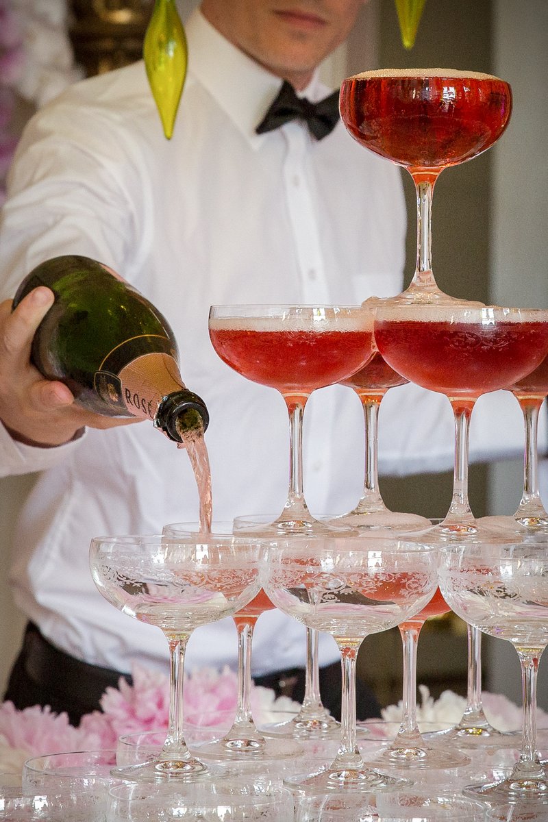 ’TIS THE SEASON // Celebrate Christmas with a bespoke champagne tower - Photography by Nek Vardikos #aynhoepark #cocktailtower #champagne #christmas #season #partyseason #privateevent #countryhouse #exclusivehire #aynho #cotswolds #oxfordshire