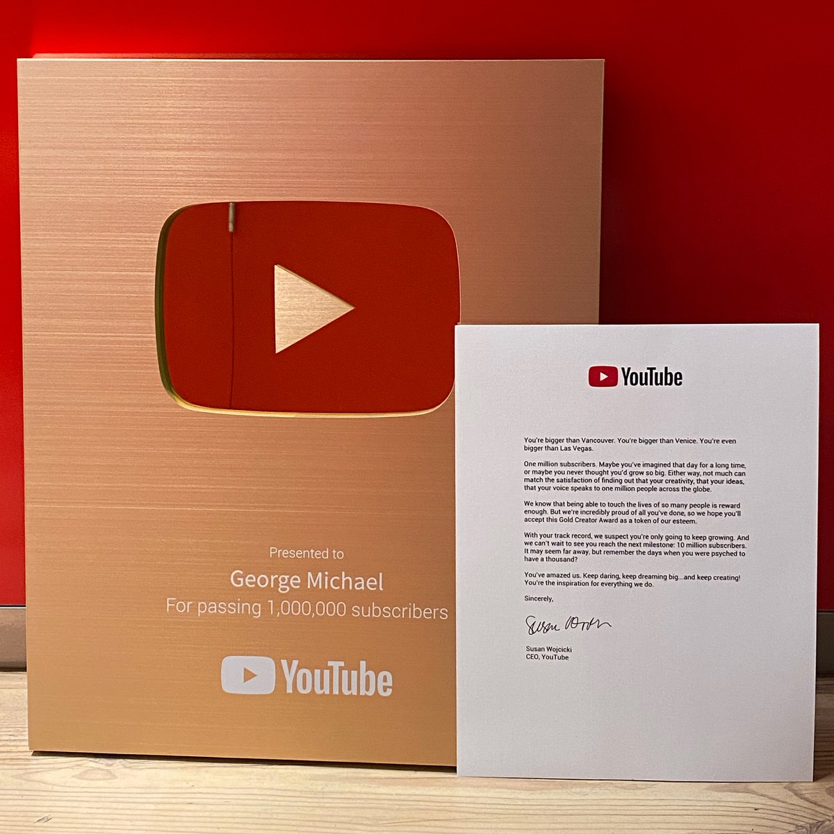 GeorgeMOfficial's tweet photo. Huge thanks to @YouTube for recognising George's channel hitting OVER 1 MILLION subscribers and to all of you for your continued love and support ❤️ Here's to the next million! 

Never miss an upload by subscribing here: https://t.co/MFggAG4H2R https://t.co/96xVexbtBH