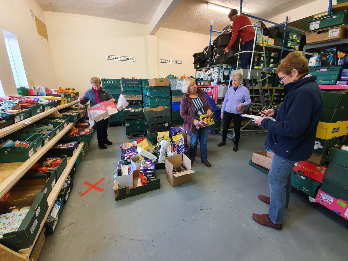 jwwoodgroup's tweet photo. A HUGE volume of Christmas Selection boxes and other donations were dropped off at the #ChesterleStreet #Foodbank this morning. Can we say a massive thanks to all our clients and members of staff who gave so generously. #selectionboxappeal https://t.co/RGrJBJmUGE