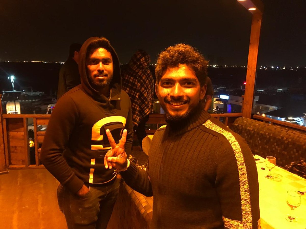 sarekheldotcom's tweet photo. Sri Lanka team had dinner at Do Darya Karachi
#SareKhel #PCB #PAKvSL #Pakistan #PakistanZindabad #Karachi #SriLanka https://t.co/7X1vzIxz6C