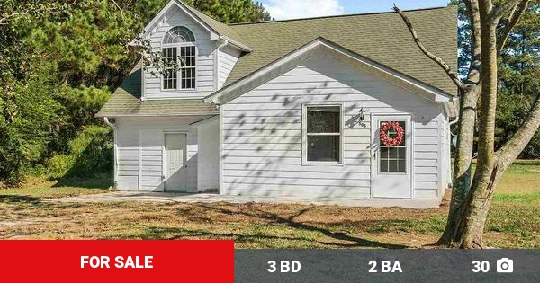 SoldbyLynn's tweet photo. Are you looking for a home in the Benson area? If so, check out this listing before it's gone! 

Give me a call at (919) 279-8169 for more information.

#MySouthernView #FindYourView #LoveYourView #JoCoSouthernRealtor... https://t.co/G18RYawNCW https://t.co/539gcsEnWW