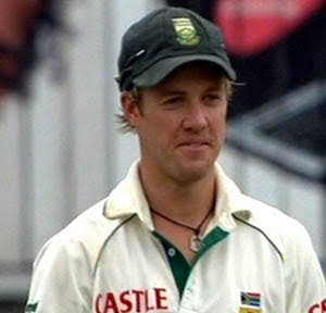 imjsk27's tweet photo. #OnThisDay in 2004 AB de Villiers made his Test debut against England in Port Elizabeth... I consider myself very lucky that I followed him from his first day to last day in international cricket....@ABdeVilliers17 you'll always be my hero
#15YearsofAB ๐ https://t.co/8j2pWmuJGg