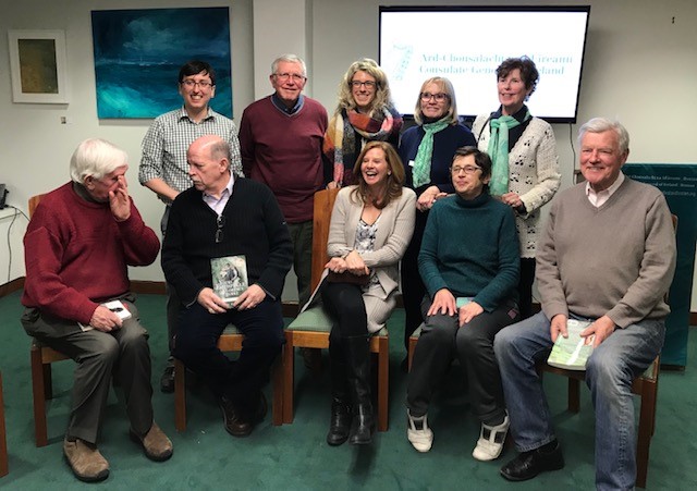 IrelandBoston's tweet photo. Our #Irishbookclub read 7 books this year, with @ellen_alden’s talk about her novel “Yours Faithfully, Florence Burke” being our most well attended gathering! January's meeting reg here ➡️https://t.co/KZ8DKzROst  📚#12DaysOfCGBostonThrowbacks #Day5 https://t.co/Oo3tbkqu4R