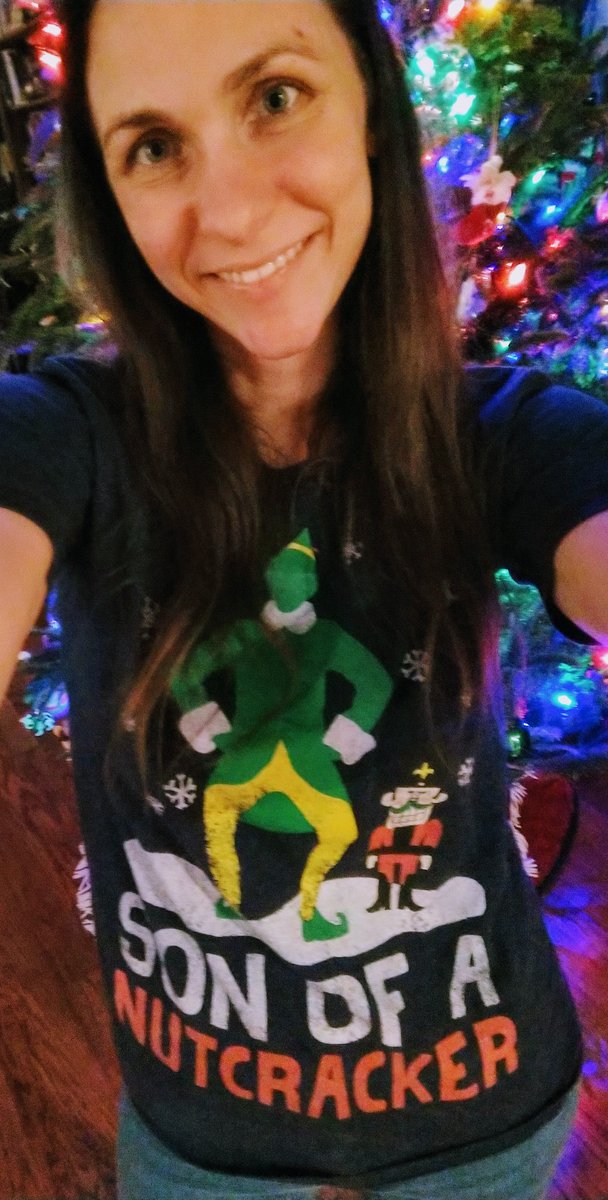 Mandalyn3183's tweet image. #25DaysOfChristmas outfits day 17! #SonOfANutcracker #Elf #TheBestWayTOSpreadChristmasCheerIsSingingLoudForAllToHear #POstables @RamonaCousins3