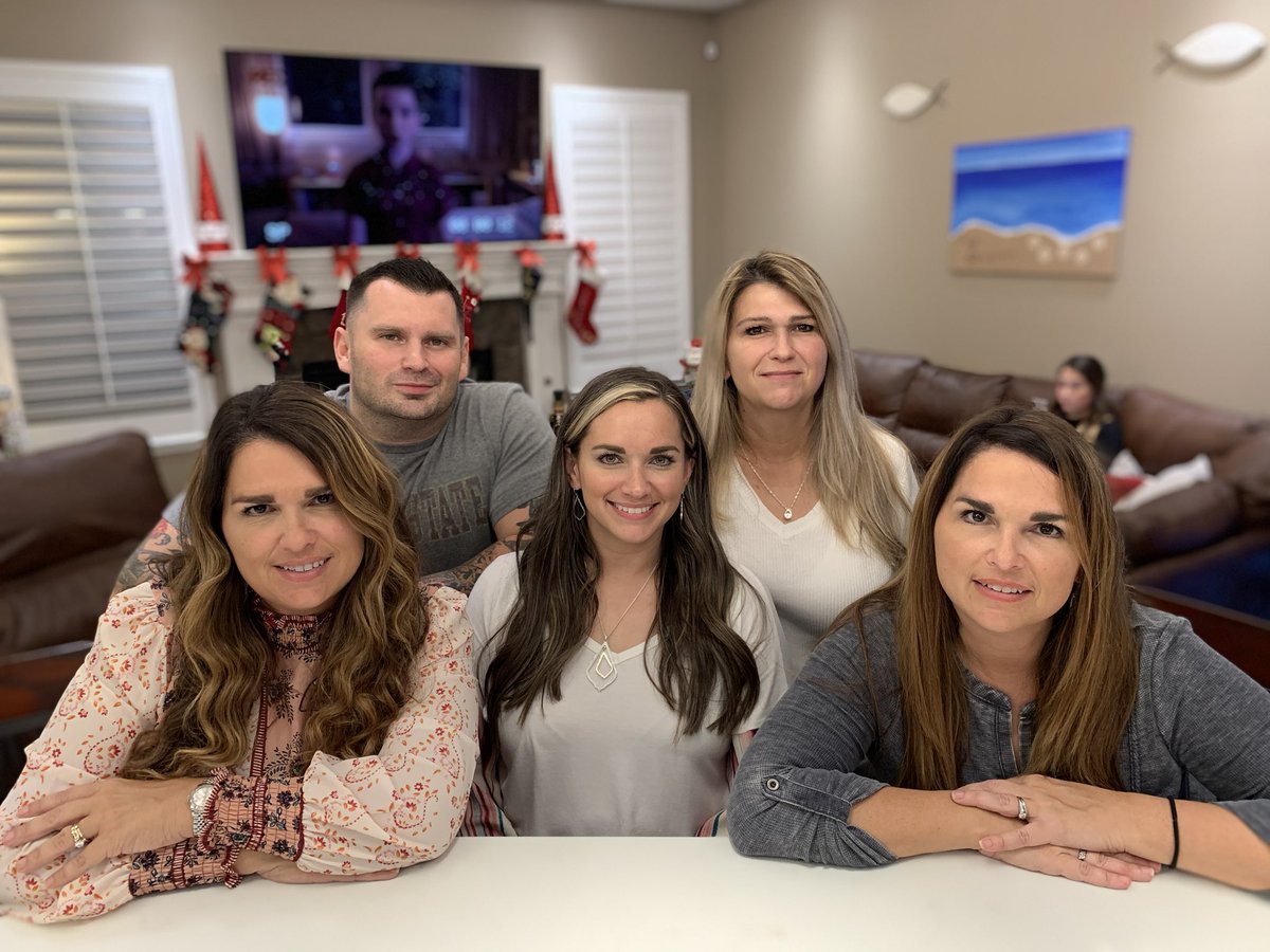 Kenneth Helms tweet media