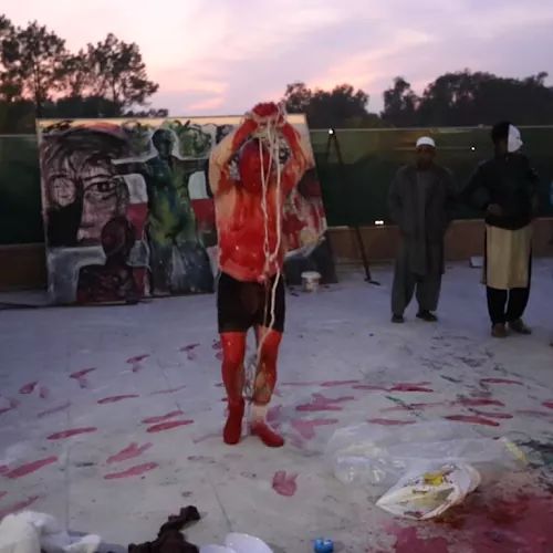 IsbArtFestival's tweet photo. Let's Appreciate Art with Islamabad Art Festival.
IAF19 Award for Best Live Performance goes to British Artist Spike Mclarrity who came to Pakistan just to participate in Islamabad Art Festival 2019.
#IslamabadArtFestival2019 #IAF19Awards #SpikeMclarrity #UK #LivePerformingArtist https://t.co/4UIeKsuhp4