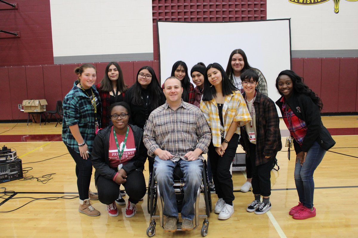 Lewisville StuCo tweet media