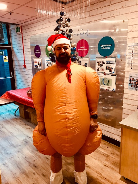 CromwellHosp's tweet photo. Thank you to all that made the lunch a success, Head Chef Darren Passmore and Quinten Basson from Compass Group and to all our staff for participating!

#cromwellhospital #turkey #trimmings #carols #workingatcromwell https://t.co/J3A9lprAOO