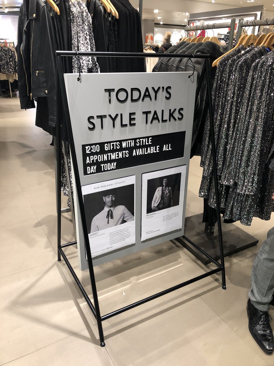 Guestiepie's tweet photo. Experience at the heart of the John Lewis Westquay store raises the bar and sets them apart in a world where good is not good enough #cookeryschool #stylingtalks #techdemos https://t.co/UcEz57AwYX