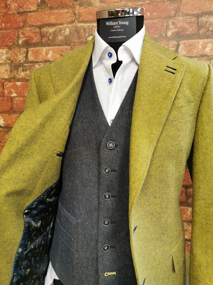 WY1876's tweet photo. Are you ready and primed for the festive season? ❄️

If you are searching for your ideal Christmas attire, give us a call on 01442 879711.

#tailoring #bespoke #tailor #mensfashion #womensfashion #christmas https://t.co/KVoWefV4Jy