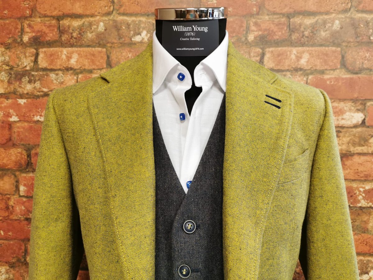 WY1876's tweet photo. Are you ready and primed for the festive season? ❄️

If you are searching for your ideal Christmas attire, give us a call on 01442 879711.

#tailoring #bespoke #tailor #mensfashion #womensfashion #christmas https://t.co/KVoWefV4Jy