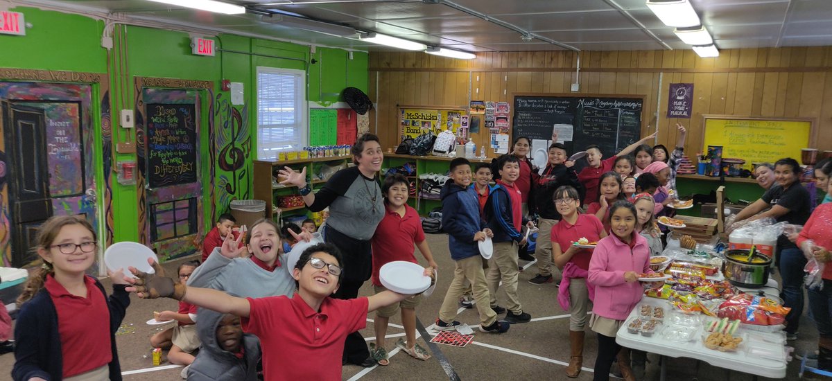 SuttonMUSIC_MBC's tweet photo. We had a lot of fun yesterday at our music program winter party. It was nice to be able to hang out with the kiddos after school for something other than rehearsal. Games, food, tag, and general silliness. Good times. https://t.co/pnFibcJscR