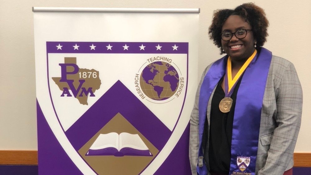 HonorsPvamu's tweet photo. Congratulations to Ms. Jayla Allen HP IX and Mr. Sherman Paul HP VIII who Graduated this past Saturday. #pvamu #pvhonorsprogram https://t.co/PTkrQBh1aw