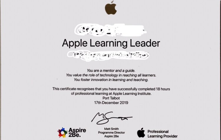 MrsDigidol's tweet photo. I’m exstatic to have become one of Europe's first certified Apple Learning Leaders! Diolch/ Thank you @Aspire2Be for the opportunity! #a2bALI @AppleEDU https://t.co/fzwaVDmGmD