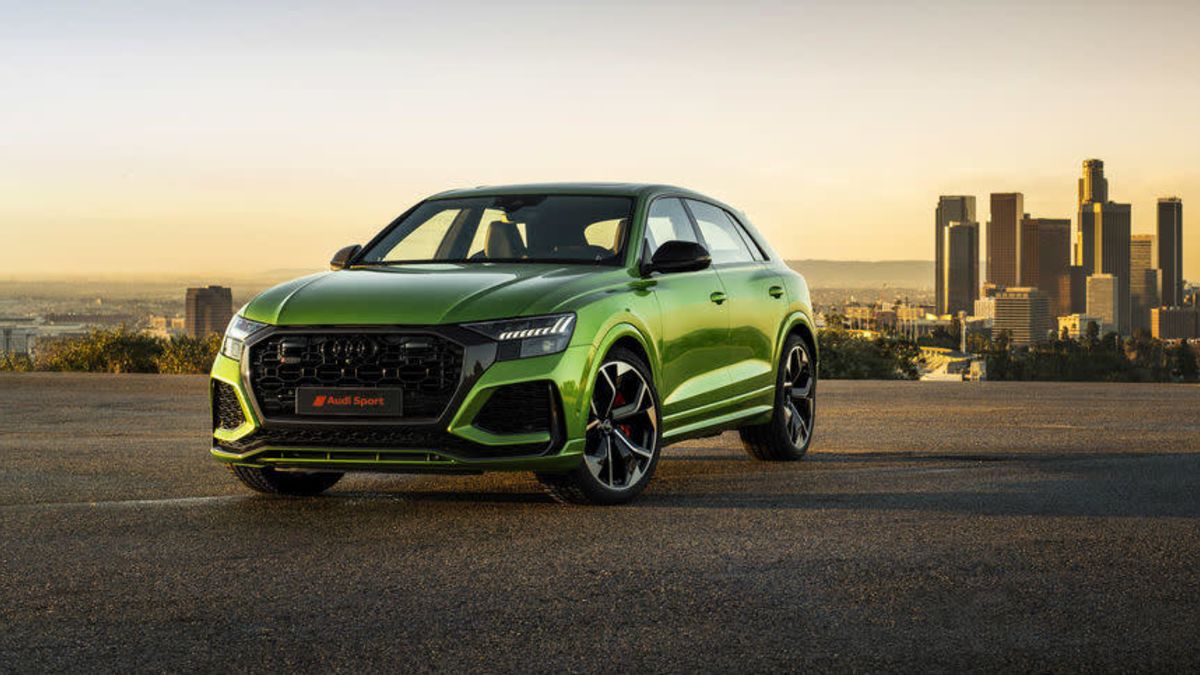 acarrscarstar's tweet photo. #CarCulture courtesy of @Jalopnik- The 600-HP 2020 Audi Q8 RS Gets Brutal Performance To Match Its Looks https://t.co/dID3WLDLhH https://t.co/PVsGEe2lKO