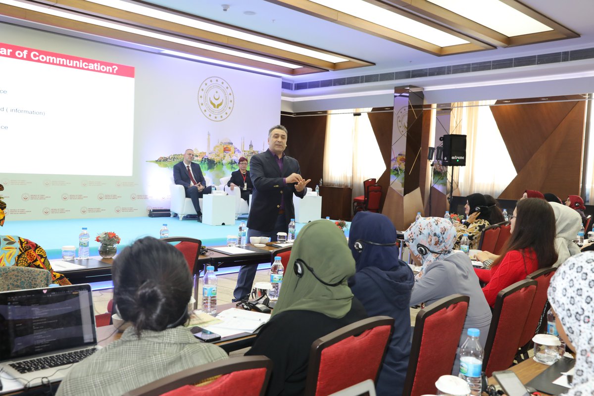 ally4future's tweet photo. The session on “Communication Skills for Effective Leadership” was held with İhsan Ataöv, Prof. Turgay Biçer and Prof. Edibe Sözen. @ZehraZumrutS @ailevecalisma @ksgm_acshb #Ally4Future https://t.co/4e3oFHLLe9