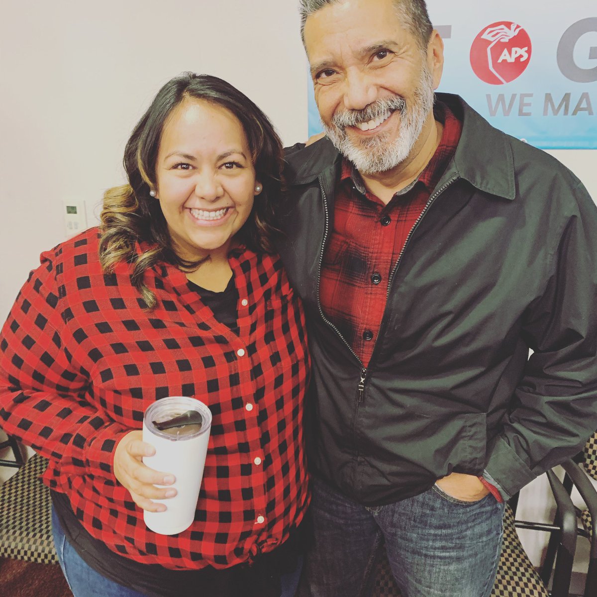 I met @StevenMQuezada from <a href="/BreakingBad/">Breaking Bad</a> and he’s also our county commissioner, at work today! He’s here spreading some holiday cheer to our kiddos! Thank you for supporting our school @RudolfoAnayaES