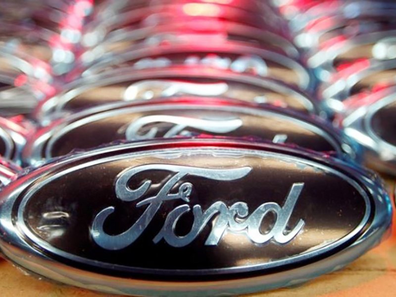 acarrscarstar's tweet photo. #BreakingNews- Ford to add 3,000 jobs at two Mich. plants https://t.co/G5tXRDLPdn https://t.co/vDc7LiytGF
