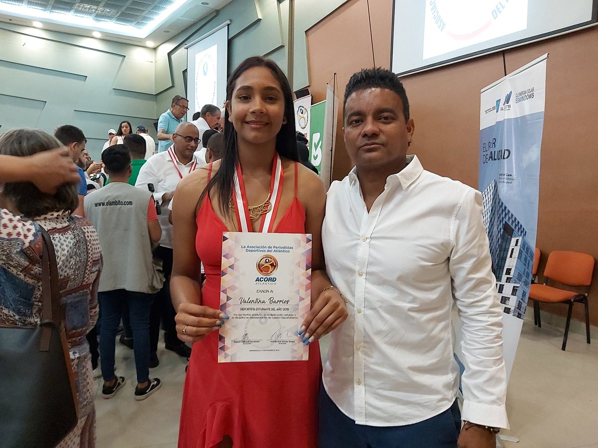 Nuestro orgullo soledeño Valentina Barrios, recibió el premio a la mejor deportista de Juegos Supérate,en la Gala de <a href="/acordatlantico/">ACORD Atlántico</a> con récord  nacional en lanzamiento de Jabalina, Valentina recibió la distinción junto al secretario de deportes Sydar Perea
