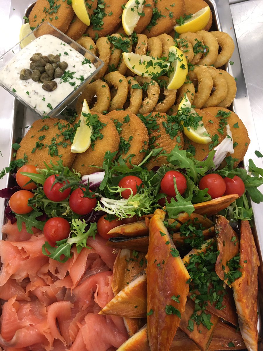 Sharing platters -new on our menu #antipasti #ploughmans #seafood <a href="/TomlinsonCentre/">The Tomlinson Centre</a>