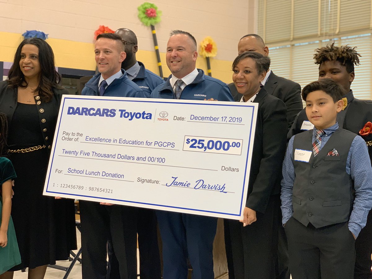 pgcps's tweet photo. A Holiday Surprise! @DARCARS Automotive Group erased student lunch debt for the entire school system with a $25K gift! https://t.co/eidymjjTVP