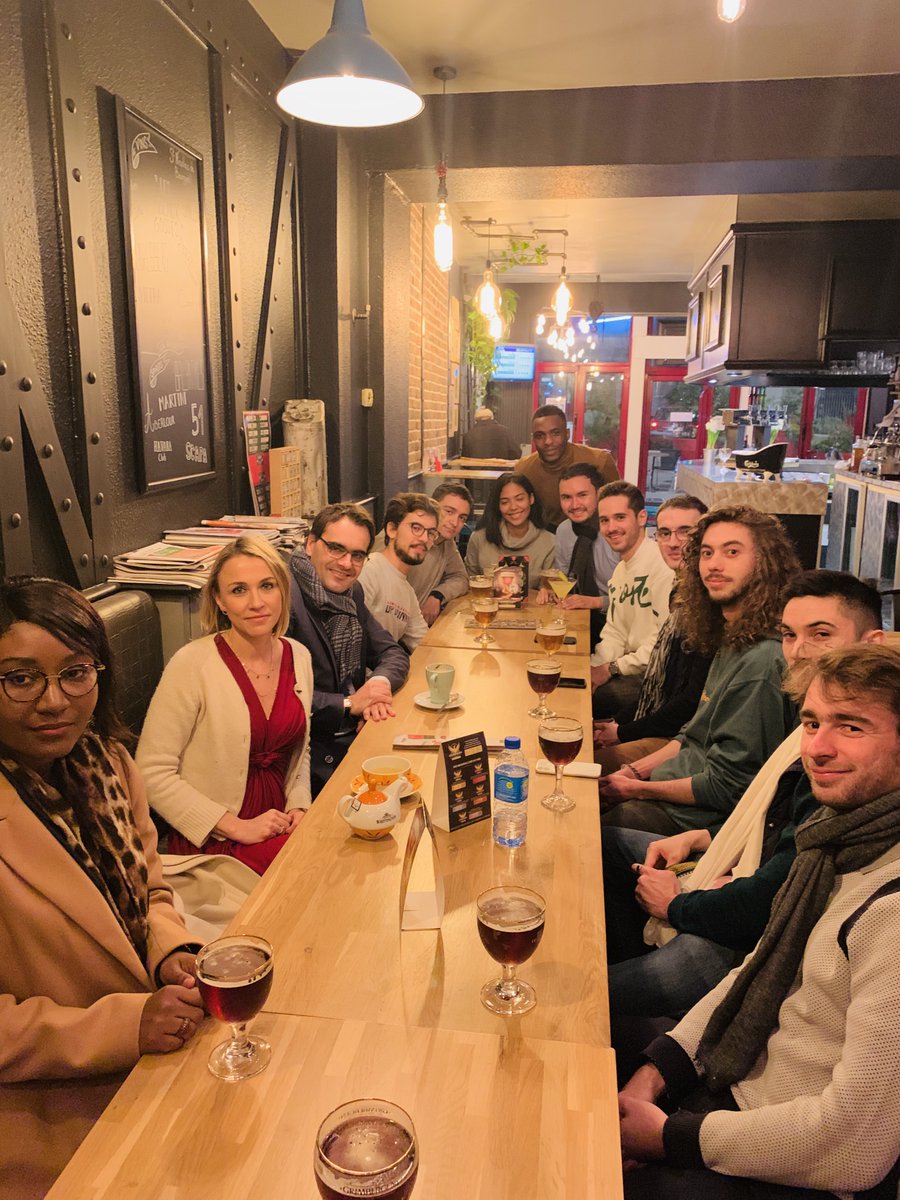 m2_dap's tweet photo. Pot de noël 2019 du master 2 droit de l'action publique https://t.co/I9zavJK5W2