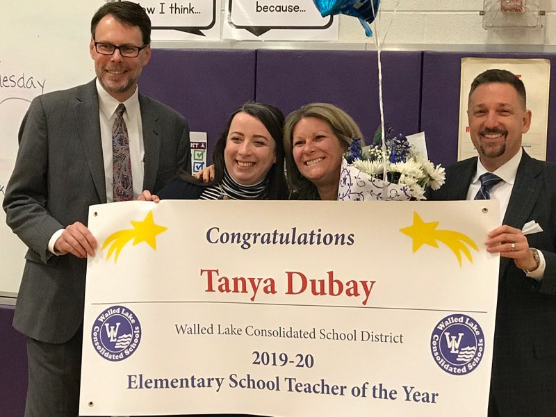 CommElPE's tweet photo. Pretty sure these sum up how I feel right now.  I am grateful, excited, humbled, and honored to represent Commerce Elem, WL schools, Physical Education, and our community. #CommerceElem #WLPhysEd @kennethgutman @mlonze https://t.co/edNLZBDEsT