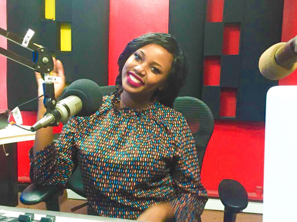 882SanyuFM's tweet photo. We have @Korithehost in studio for the #SanyuLoveZone tonight!
#TweetQuests #TheGrill #AcousticTuesday #PillowTalk #TodaysBestMusic https://t.co/csBXx6OqN4