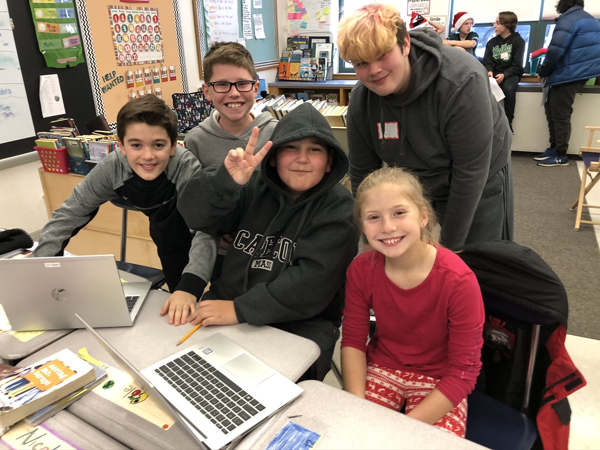 readingcooltech's tweet image. We had a great time at the #HourofCode at @birch_meadow! #HourofCode2019 was the best one yet! Our 8th grade students did a great job mentoring their elementary colleagues in coding. @coolidgemiddle @STEMReading @cmkelleyteach @ReadingSchools