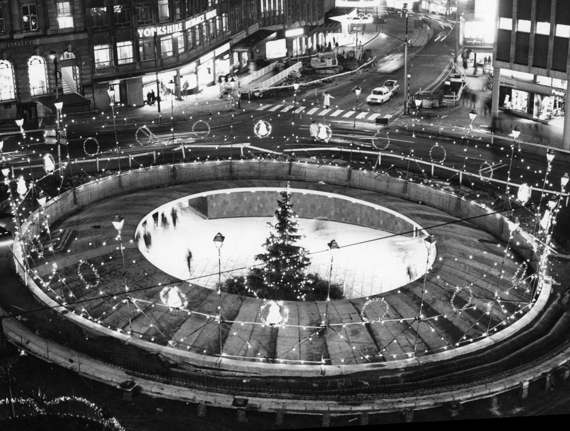 The Hole In The Road Holeintheroad Twitter