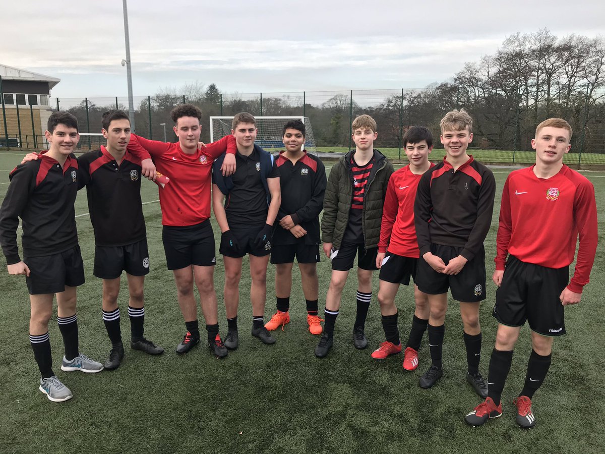 PEatCardiffHigh's tweet photo. ⚽️ Y11 inter form result ⚽️

🏆 - L
🥈 - J
🥉 - K
4️⃣ - P
5️⃣ - S
6️⃣ - H
7️⃣ - R
8️⃣ - T

Sam Johnsey scored with 30 seconds remaining to give L victory this year, stopping J claiming their 5th straight title!
Boys a credit as always ⚽️🙌🏽 https://t.co/7j9XxQKLE3