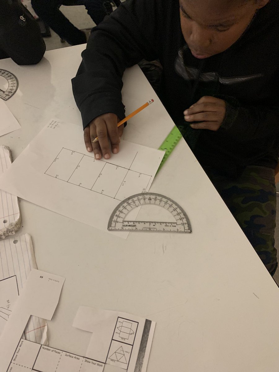 carrieysimpson's tweet photo. Learning how to create a net of a 3D figure to find surface area and volume and relating the use of formulas to equations and order of operations! #mathcanbefun #ramsinittowinit @AndersonFive @RAMiddle_RAMS https://t.co/JgyU1UbvaQ