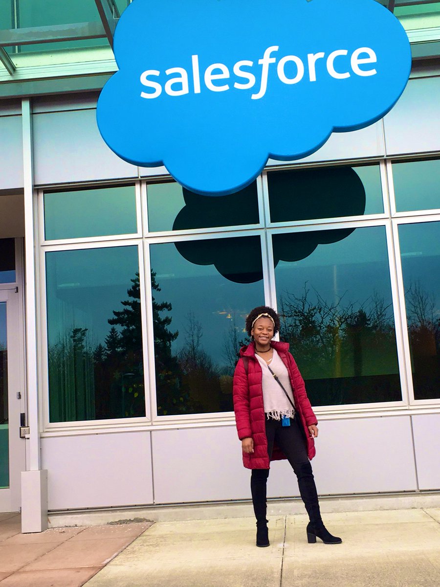 ShakiylaB_'s tweet photo. 🏔📍Hillsboro,OR . First day at the office , all smiles . So excited to start my new journey here 😃 https://t.co/oqUSNZfkIr