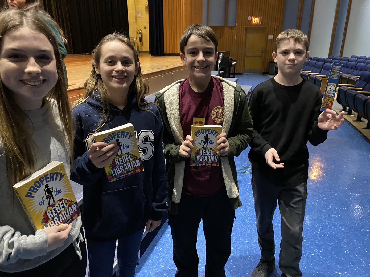 Mrs_Lupia_'s tweet photo. So excited to get to meet @allisonvarnes in person! Thank you for being so personable and for giving our students something to think about! #BannedBooks #Donttellmewhattoread #PropertyofTheRebelLibrarian @DrZiro @OMS_NY https://t.co/nBN7itMxBe