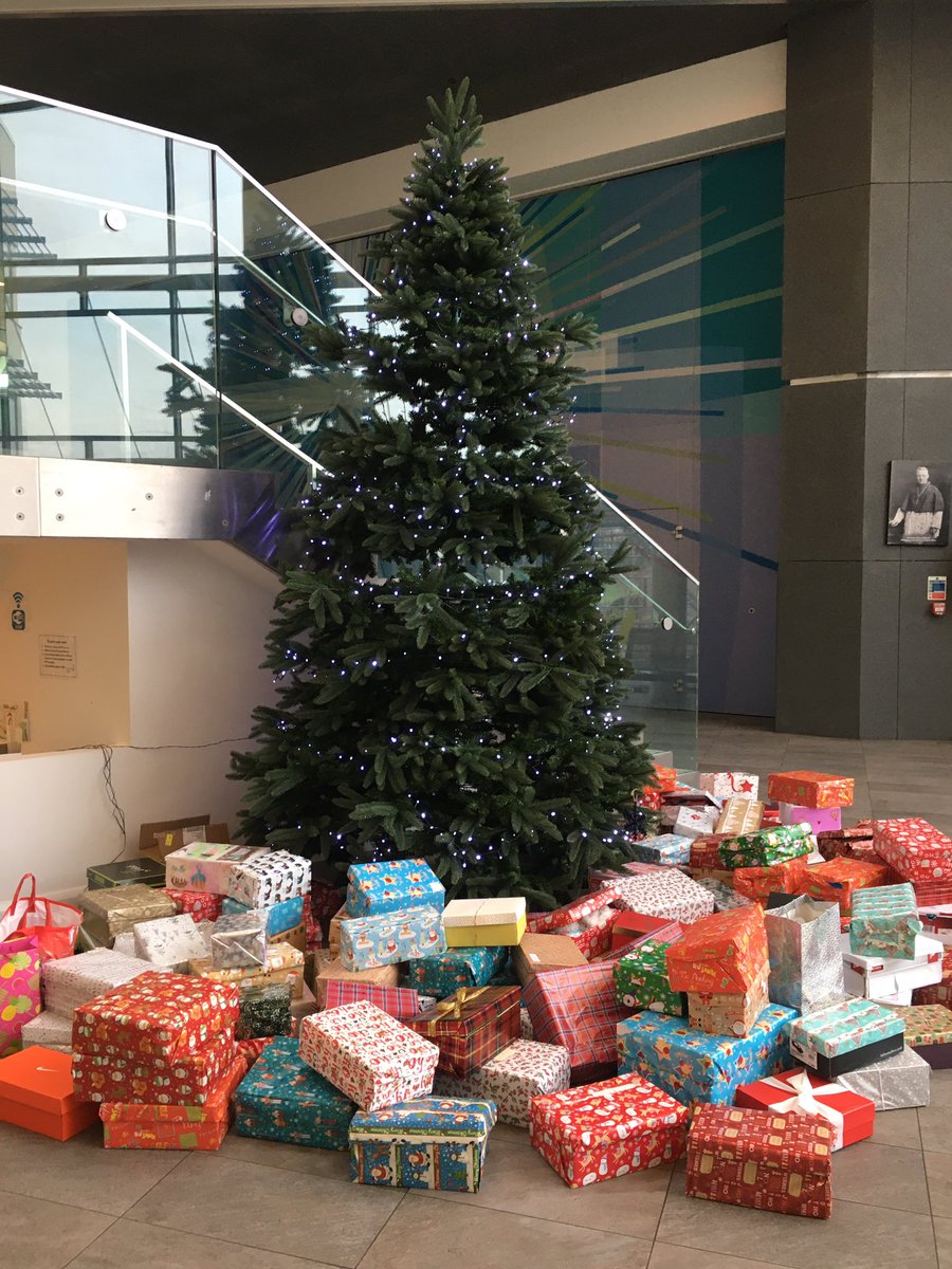 MrsDunnRE's tweet photo. Our students and staff are awesome! Approximately 200 shoe boxes put together for the homeless. So much care and effort has been put into this Advent appeal. Thank you to everyone involved 🙏🏼❤️  @REArchbish  @archbishopmghs https://t.co/8b09dMuh4z